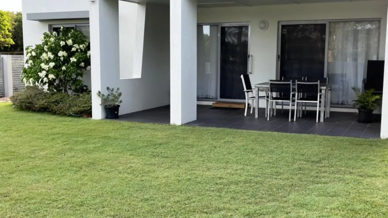 1 - 5A Coochin Street, Dicky Beach - 200M To Beach Caloundra 0*,  Australia