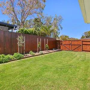 Browning Boulevard 9, Battery Hill Caloundra